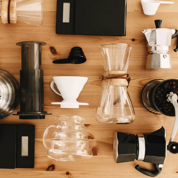 Which coffee brewing method is least acidic?